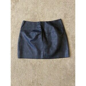 Misguided Faux Leather Black Miniskirt Bikercore Size 10 Petite